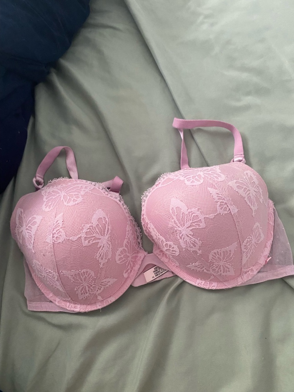 Vs bra